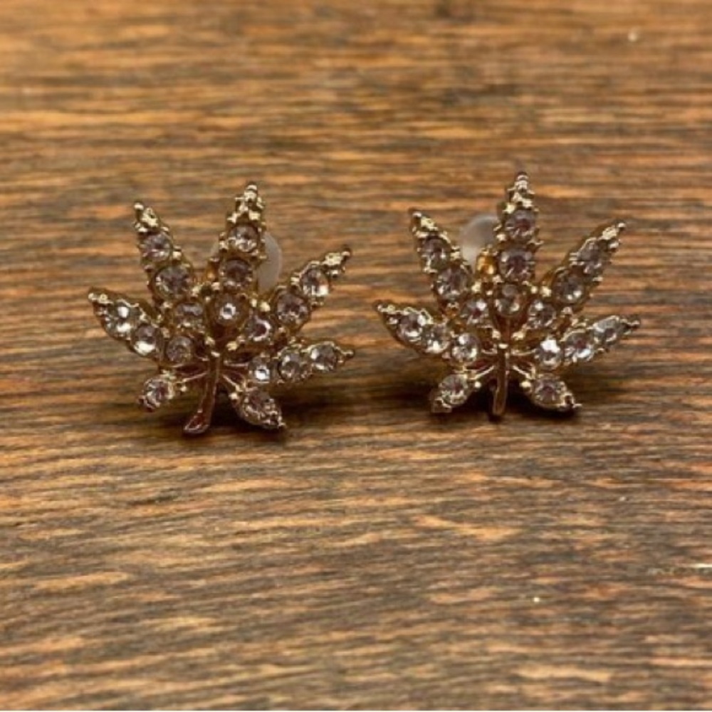 Weed earrings